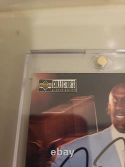 MICHAEL JORDAN 1997 U. D. Collector's Choice #393 (HARD-SIGNED AUTO) WithCOA (RCA)