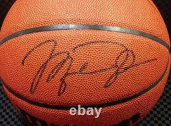 MICHAEL JORDAN AUTOGRAPHED BASKETBALL SIGNED with COA