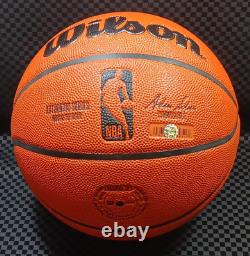 MICHAEL JORDAN AUTOGRAPHED BASKETBALL SIGNED with COA