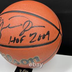 MICHAEL JORDAN SIGNED AUTOGRAPHED HOF'09 CHICAGO BULLS BASKETBALL With HOLO COA