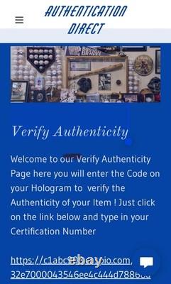 MICHAEL JORDAN Signed Framed Jersey Authenticated