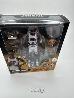 Mafex MICHAEL JORDAN Team USA Basketball NBA (New) No. 132 Variant