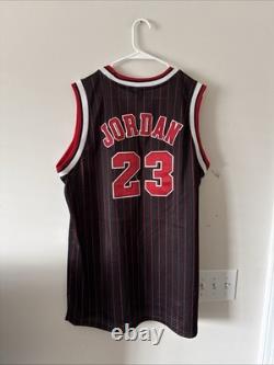 Men's Nike Michael Jordan #23 Chicago Bulls Jersey Black Pinstripe Sz 50 NWOT Men's Nike Michael Jordan #23 Chicago Bulls Jersey Black Pinstripe Sz 50 NWOT