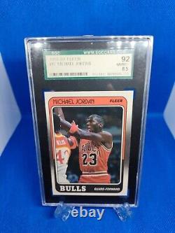 Michael Jordan 1988 1989 Fleer #17 SGC 8.5 NM-MT+ Bulls HOF GOAT Iconic Card