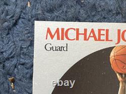 Michael Jordan 1990 NBA hoops #65 Basketball Card (Original Card) Chicago Bulls
