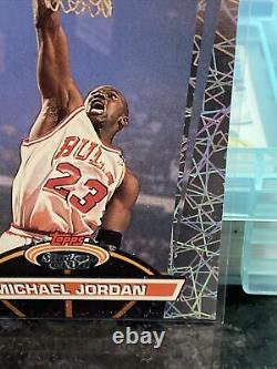 Michael Jordan 1992-93 Topps Stadium Club #1 Members Only Beam Team Bulls Hof