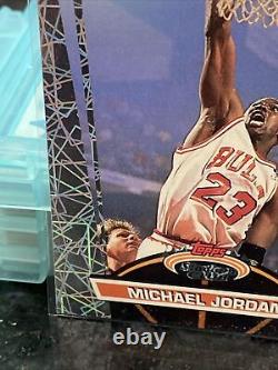 Michael Jordan 1992-93 Topps Stadium Club #1 Members Only Beam Team Bulls Hof