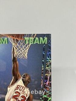 Michael Jordan 1992-93 Topps Stadium Club Beam Team #1 Chicago Bulls