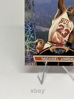 Michael Jordan 1992-93 Topps Stadium Club Beam Team #1 Chicago Bulls