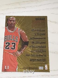 Michael Jordan 1995-96 SkyBox Premium Larger Than Life #L1 Chicago Bulls
