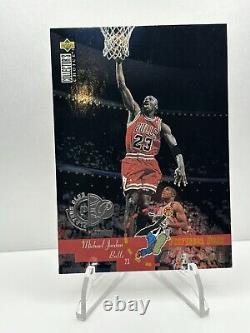 Michael Jordan 1995-96 Upper Deck Collectors Choice Players Club Platinum #195