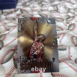Michael Jordan 1996 Skybox Metal #6 Steel Slammin' (damaged)