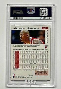 Michael Jordan 1997 98 Fleer Traditions CRYSTAL Basketball Card #23 PSA 9