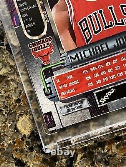 Michael Jordan 1997-98 SkyBox Metal Universe #23 Super Rare Chicago Bulls HOF