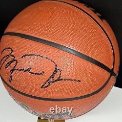 Michael Jordan #23 Signed Autographed NBA Basketball Authentication COA