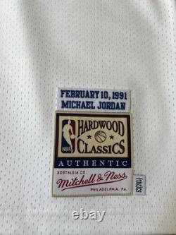 Michael Jordan Authentic Mitchell & Ness Jersey Lot Size 52
