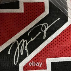 Michael Jordan CHICAGO BULLS #23 Hand Signed Red JERSEY Autograph Hologram & COA