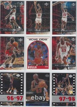 Michael Jordan & CHICAGO BULLS Basketball Card Collection (300 Cards)