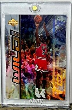 Michael Jordan Card 90's INSERT RAINBOW HOLO FOIL SSP RARE? BULLS JERSEY #23