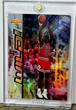 Michael Jordan Card 90's INSERT RAINBOW HOLO FOIL SSP RARE? BULLS JERSEY #23