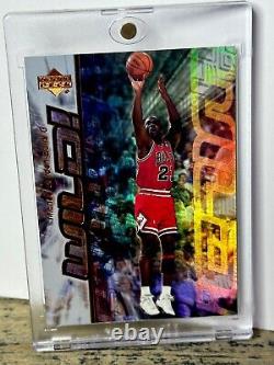 Michael Jordan Card 90's INSERT RAINBOW HOLO FOIL SSP RARE? BULLS JERSEY #23