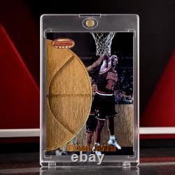 Michael Jordan Card TOPPS 90's Insert Gold Holo Foil Rare Bulls Jersey #23 NBA