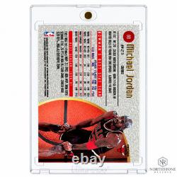 Michael Jordan Card TOPPS 90's Insert Gold Holo Foil Rare Bulls Jersey #23 NBA