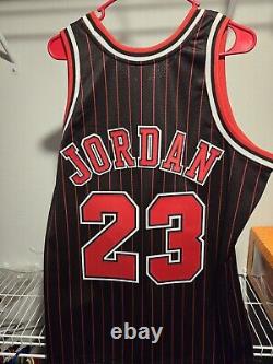 Michael Jordan Chicago Bulls 23 Authentic Mitchell And Ness Jersey 1996-97