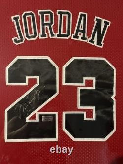 Michael Jordan Chicago Bulls #23 Signed Framed Basketball Jersey Autograph