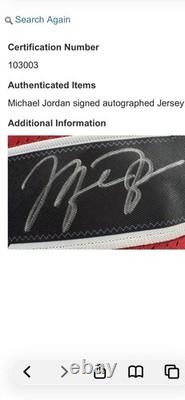 Michael Jordan Chicago Bulls #23 Signed Framed Basketball Jersey Autograph