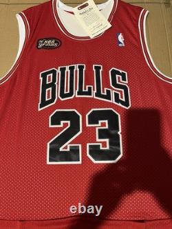 Michael Jordan Chicago Bulls #23 Signed Framed Basketball Jersey Autograph