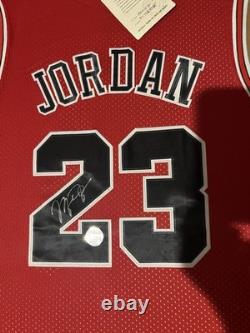 Michael Jordan Chicago Bulls #23 Signed Framed Basketball Jersey Autograph