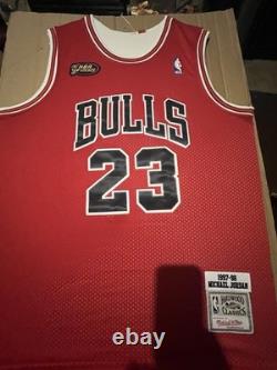 Michael Jordan Chicago Bulls #23 Signed Framed Basketball Jersey Autograph