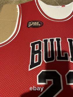 Michael Jordan Chicago Bulls #23 Signed Framed Basketball Jersey Autograph