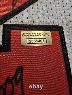 Michael Jordan Chicago Bulls #23 Signed White Home Jersey Hologram Validation