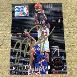 Michael Jordan Chicago Bulls Autographed Trading Card COA AUTHENTIC Hologram