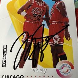 Michael Jordan Chicago Bulls Autographed Trading Card COA Hologram