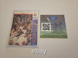 Michael Jordan Hand-Signed Autograph 1993-94 UD NBA Finals Highlights #201 WithCOA