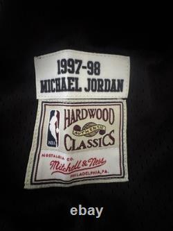 Michael Jordan Mitchell Ness 97-98 Finals Bulls NEW Hardwood Classics L