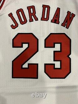 Michael Jordan Mitchell & Ness NBA Authentic Jersey XXL Size 52 Chicago Bulls 95