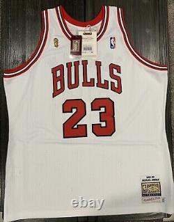 Michael Jordan Mitchell & Ness NBA Authentic Jersey XXL Size 52 Chicago Bulls 95