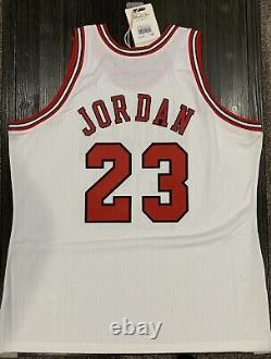 Michael Jordan Mitchell & Ness NBA Authentic Jersey XXL Size 52 Chicago Bulls 95