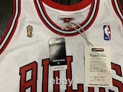 Michael Jordan Mitchell & Ness NBA Authentic Jersey XXL Size 52 Chicago Bulls 95