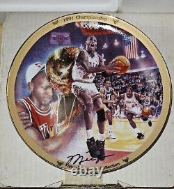 Michael Jordan NBA Basketball Bradford Exchange Upper Deck Collection Vintage