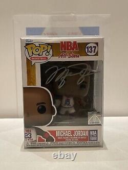 Michael Jordan Signed Autographed Funko Chicago Bulls NBA Hologram withCOA