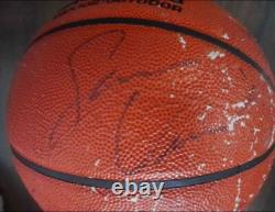 Michael Jordan Signed Basketball 1988-89 Chicago Bulls with Ten Autographs