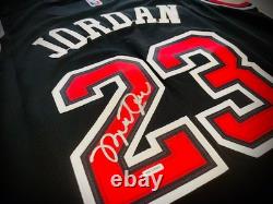 Michael Jordan Signed Chicago Bulls Black Autograph Throwback COA HOLO