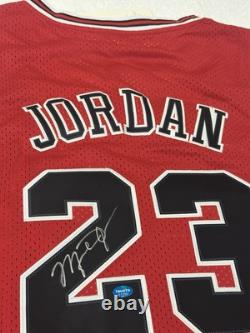 Michael Jordan Signed Chicago Bulls NBA Basketball Jersey with COA
