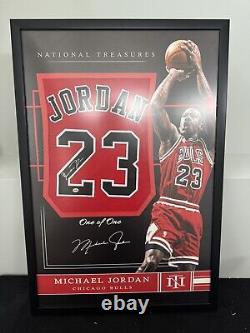 Michael Jordan Signed Framed Chicago Bulls Jersey WithCOA