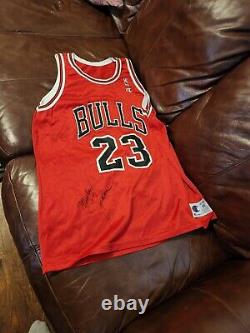 Michael Jordan Signed Jersey Chicago Bulls Unauthenticated Storage Cleanout Find